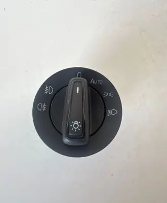 Skoda Fabia Mk3 (NJ) Light switch 5E0941431D