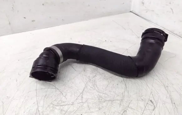 BMW 1 E81 E87 Engine coolant pipe/hose