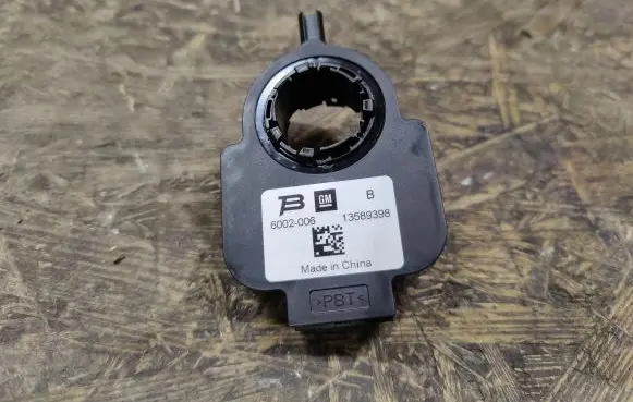 Opel Astra J Steering angle sensor 13589398