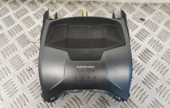 Toyota Avensis T270 Passenger airbag on/off switch 58804