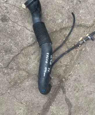 Volvo XC90 Intercooler hose/pipe