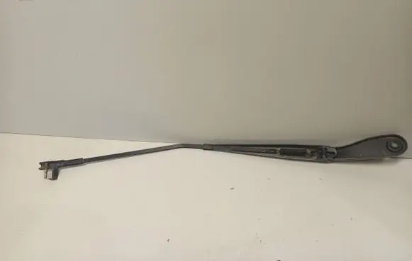 Volvo S40 Front wiper blade arm 30698250