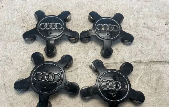 Audi A4 S4 B8 8K Original wheel cap 4F0601165N