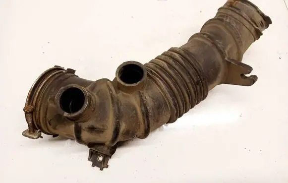 Toyota RAV 4 (XA30) Air intake hose/pipe 1788028240 1788128260