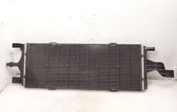 Mercedes-Benz CLA C118 X118 Optional radiator A2475008400