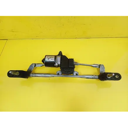 Front wiper linkage and motor