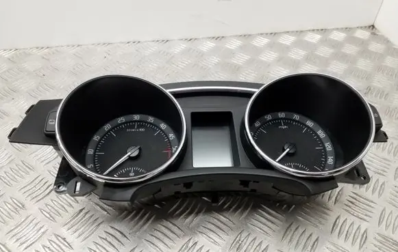 Skoda Superb B6 (3T) Speedometer (instrument cluster) 3T2920941D