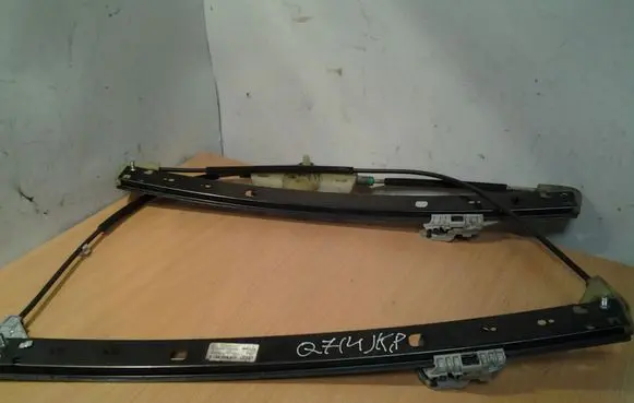 Audi Q7 4L Front window lifting mechanism without motor 4L0837461A