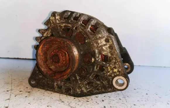Audi A6 S6 C5 4B Generator/alternator 06B903016D 2542225A SG9B010