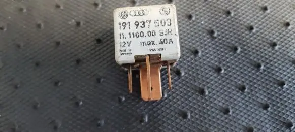 Volkswagen PASSAT B2 Other relay 191937503 11.1100.00SJR
