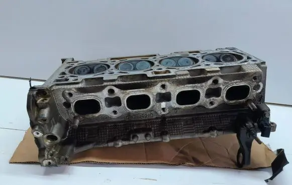 Dodge Caliber Engine head 04884510ac