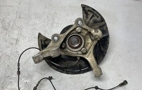 Opel Insignia B Front wheel hub 23384197