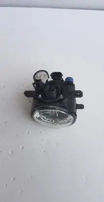 Nissan Leaf I (ZE0) Front fog light 89500181