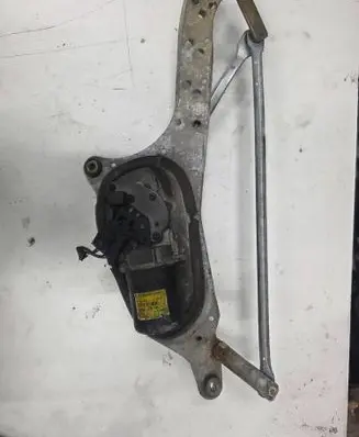 Renault Laguna II Front wiper linkage and motor 53557402