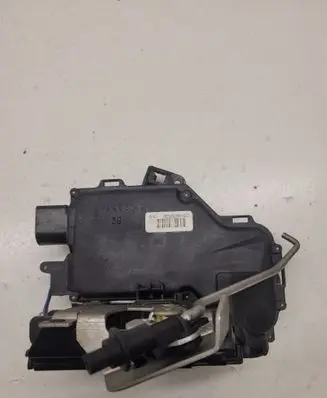 Audi A4 S4 B6 8E 8H Rear door lock 8E0839015C