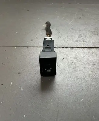 KIA Sorento Seat heating switch dec0a3