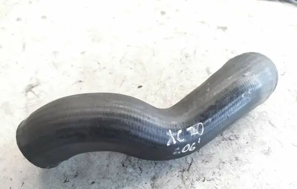 Volvo XC70 Intercooler hose/pipe 30680218