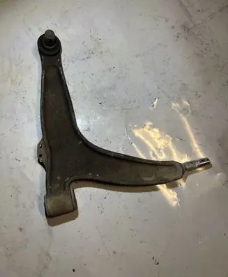 Opel Signum Front lower control arm/wishbone