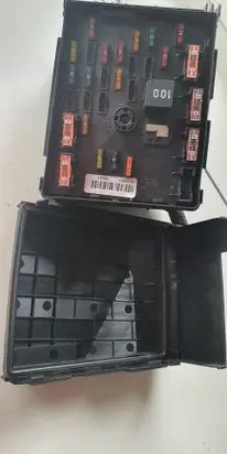 Volkswagen PASSAT B7 Fuse box set