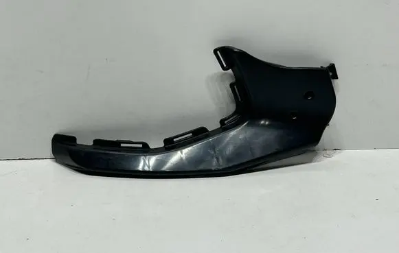 Audi A6 S6 C8 4K Front bumper mounting bracket 4K0807098 21055