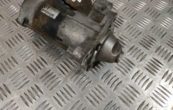 Mazda 6 Starter motor M002T88671 GRF5C