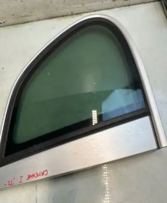 Porsche Cayenne (9PA) Rear side window 7L5845297