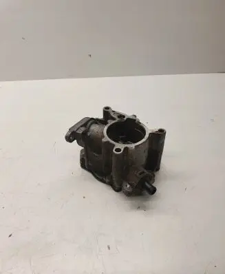 Audi A5 8T 8F Vacuum pump 06J145100C