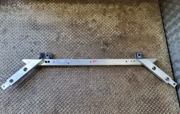 Volvo XC60 Top upper radiator support slam panel 31688773