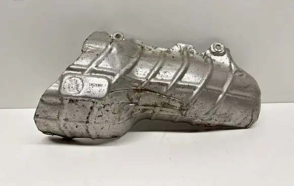 Opel Astra J Exhaust heat shield 55572583