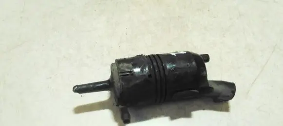 Opel Sintra Windscreen/windshield washer pump 2214914