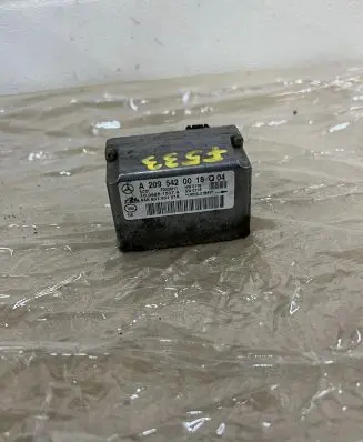 Mercedes-Benz C W203 ESP acceleration yaw rate sensor A2095420018 F533