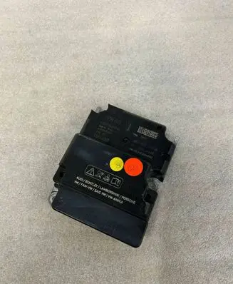 Audi Q7 4M Airbag control unit/module 4M0959655AM