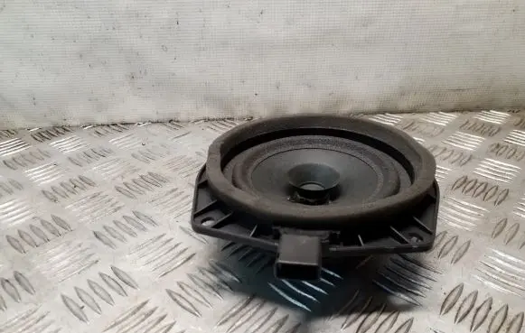 Mitsubishi Colt Front door speaker MN141417 EAS13P17A6