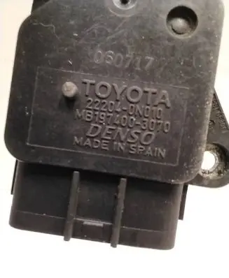 Toyota Avensis T250 Mass air flow meter 222040N010 060717 MB1974003070