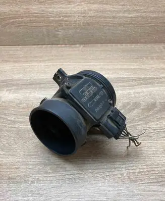 Ford Mondeo MK II Mass air flow meter 98AB12B579B3B WithPlug