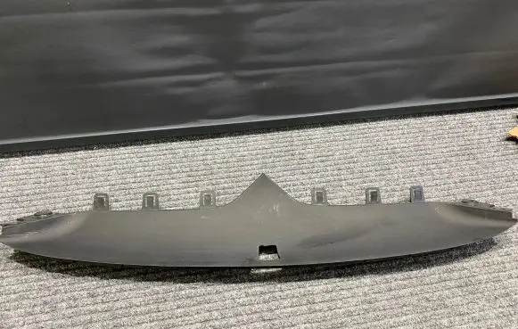 Tesla Model X Air intake duct part 104702100E
