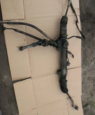 Mercedes-Benz C W203 Steering rack mounting bracket R20311011007