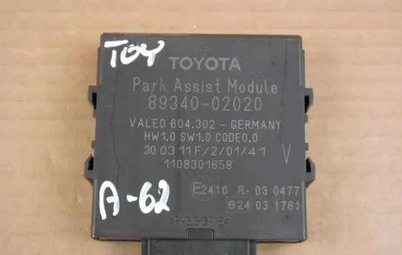 Toyota Auris 150 Parking PDC control unit/module 8934002020