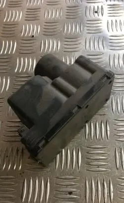Audi 100 200 5000 C3 Central locking vacuum pump 443862257h