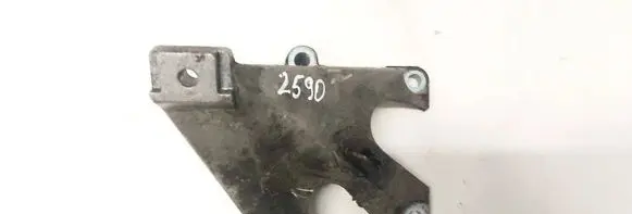 Audi A4 S4 B6 8E 8H Engine mounting bracket 8e0199307