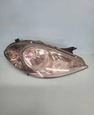 Mercedes-Benz A W169 Headlight/headlamp A1698200261