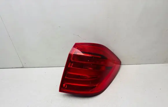 Mercedes-Benz GLE (W166 - C292) Rear/tail lights A1669067401