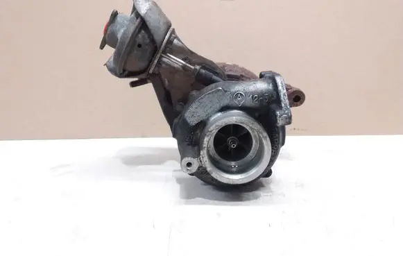 Peugeot 407 Turbo 9682778680