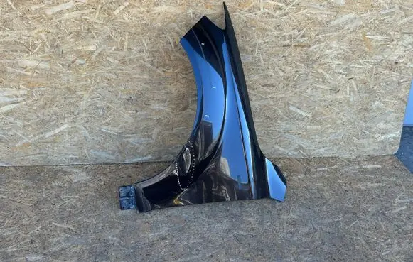Audi Q7 4L Fender 410821105 KT88827