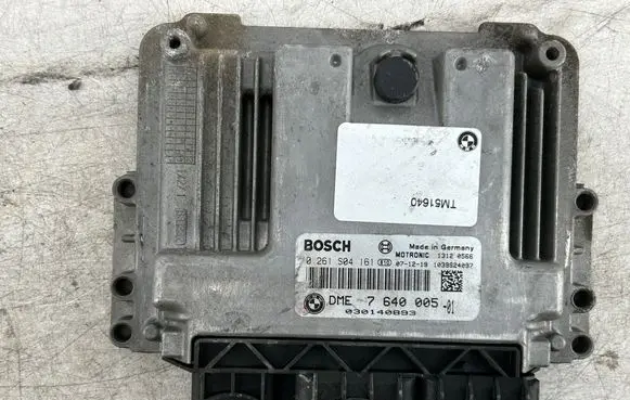 Mini One - Cooper R57 Engine control unit/module 0261S04161 7640005 030140893