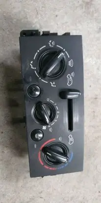 Peugeot 207 Air conditioner control unit module N102079bz