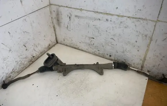 Nissan Tiida C11 Steering rack 07010900