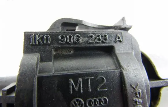 Volkswagen Caddy Turbo solenoid valve 1K0906283A