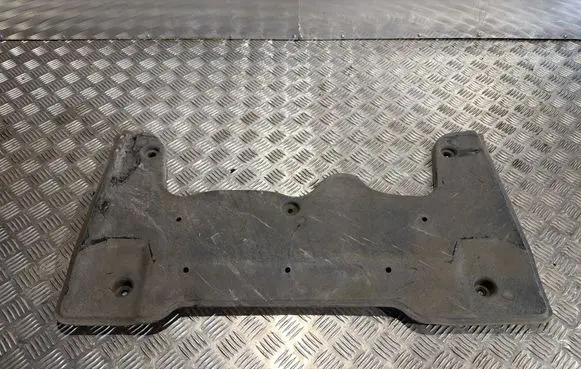 Volkswagen Tiguan Rear underbody cover/under tray 3Q0199110B