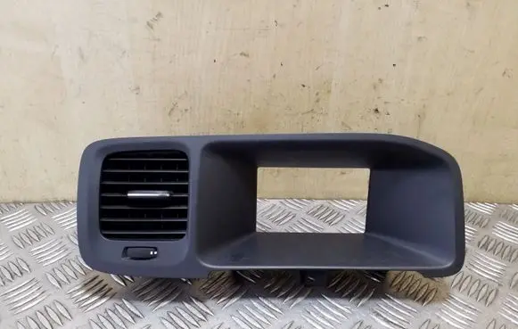 Volvo S60 Dash center air vent grill 39804059 320901301